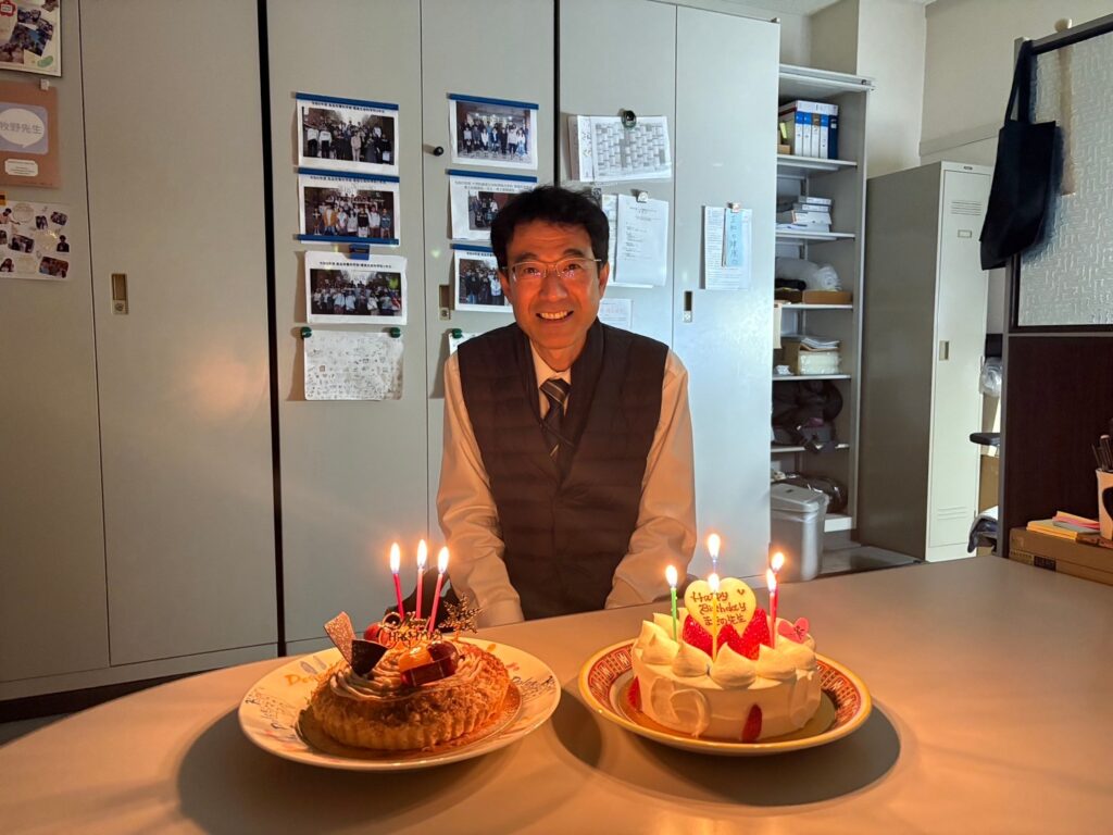 牧野教授の誕生日会と忘年会